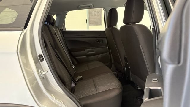 Used 2025 Mitsubishi Outlander Sport ES AWD/4WD image 24