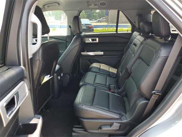 Used 2023 Ford Explorer Limited image 27