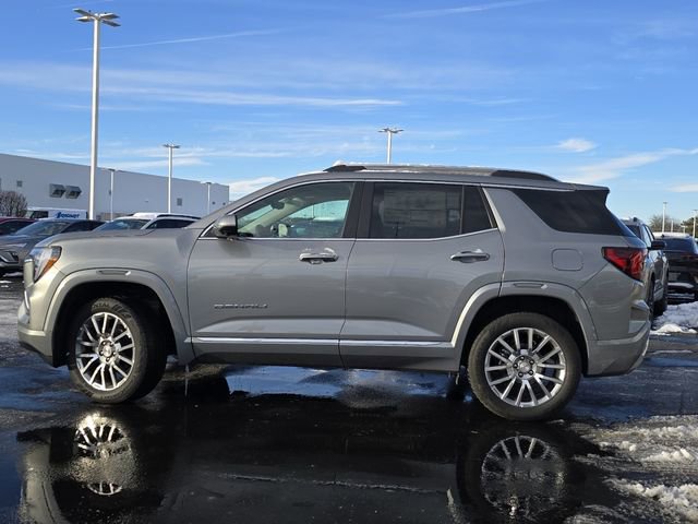 New 2026 GMC Terrain Denali w/ LPO, Floor Liner Package image 21