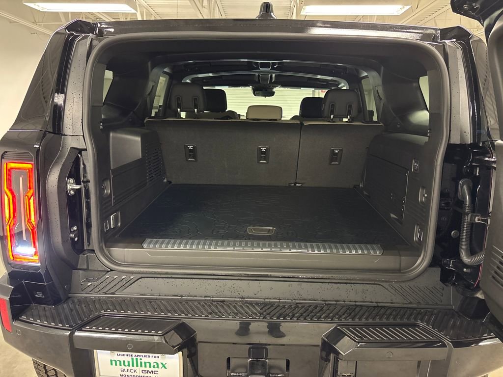 New 2026 GMC Hummer EV SUV image 17