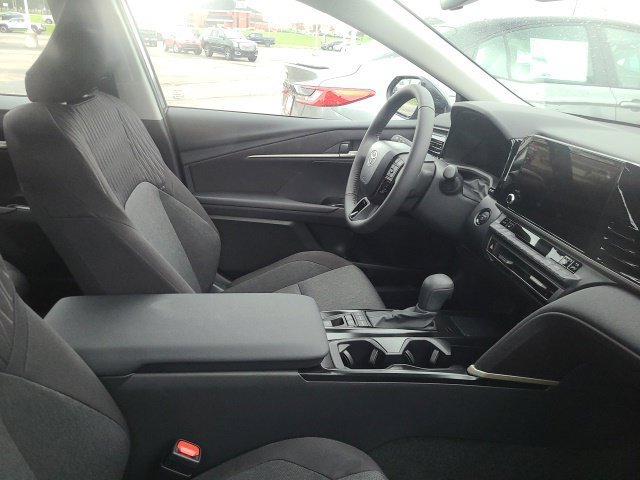 New 2026 Toyota Camry LE w/ Convenience Package FWD image 13