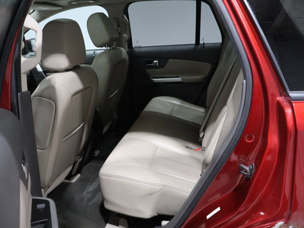 Used 2013 Ford Edge SEL image 17