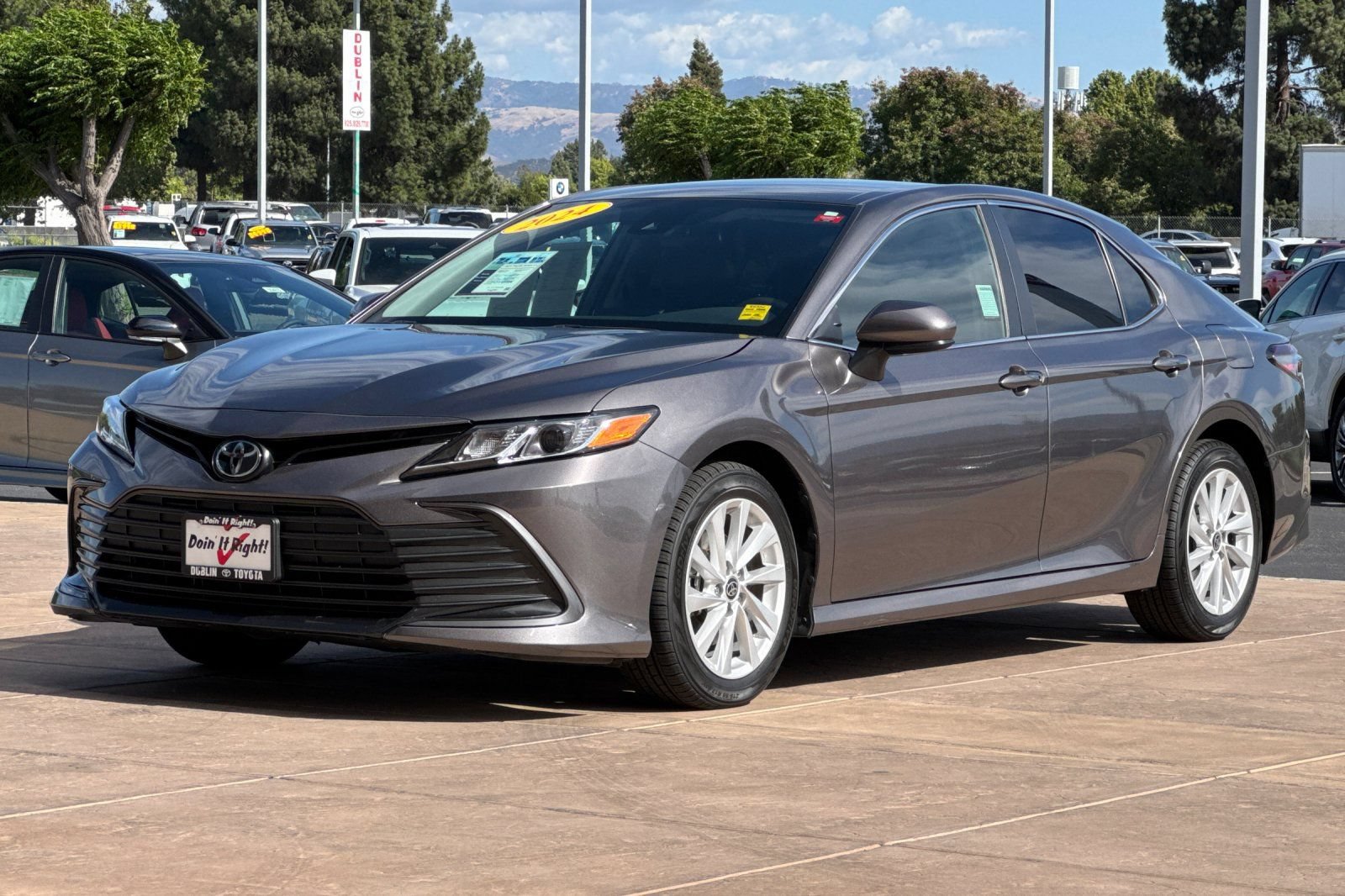 Used 2024 Toyota Camry LE FWD image 8
