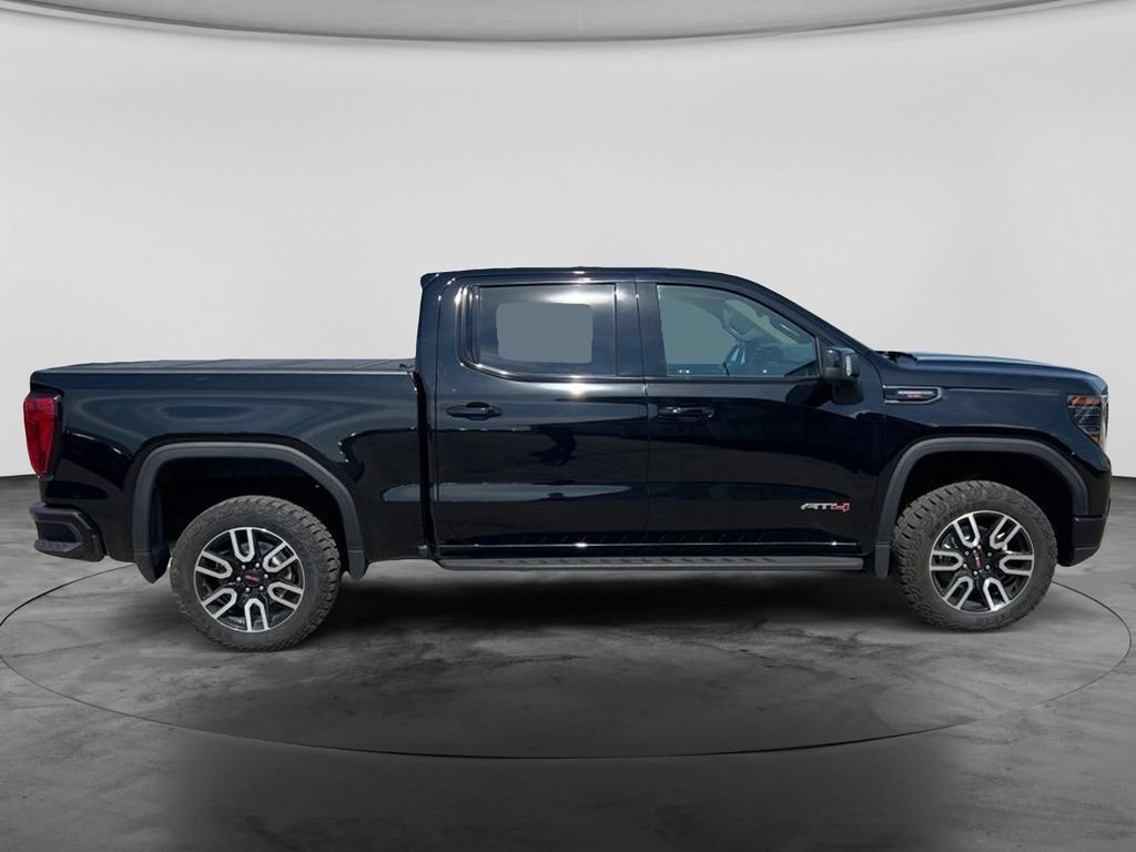 Used 2023 GMC Sierra 1500 AT4 w/ AT4 Premium Package AWD/4WD image 11