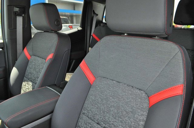 New 2025 Chevrolet Colorado Z71 image 8