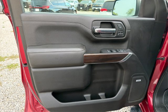 Used 2019 GMC Sierra 1500 SLT w/ SLT Premium Plus Package AWD/4WD image 18