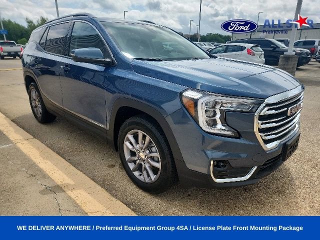 Used 2024 GMC Terrain SLT AWD/4WD image 1