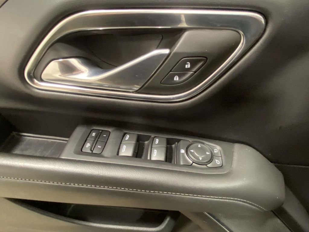 Used 2023 Chevrolet Tahoe LT image 14