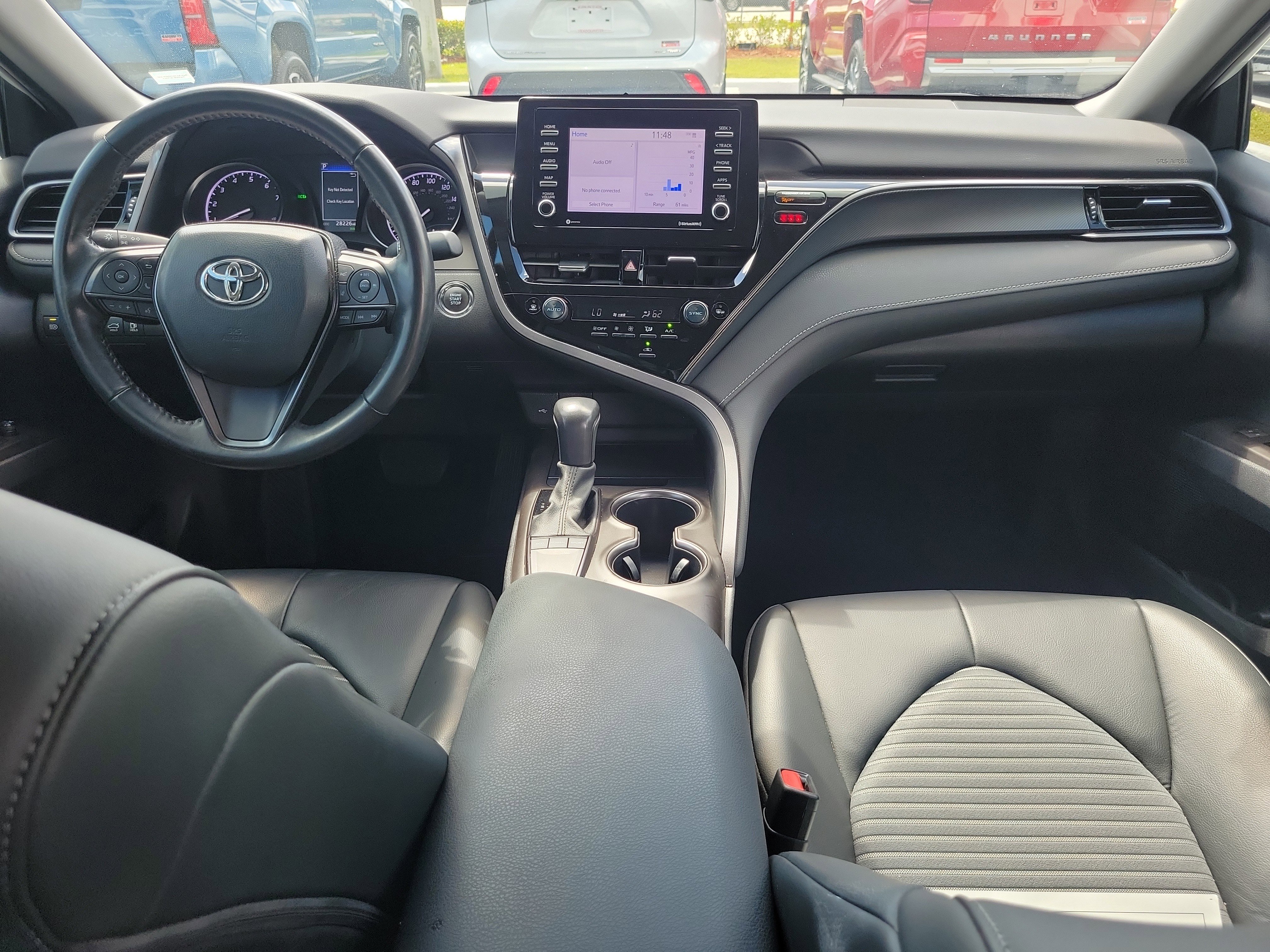 Used 2023 Toyota Camry SE w/ Convenience Package FWD image 16