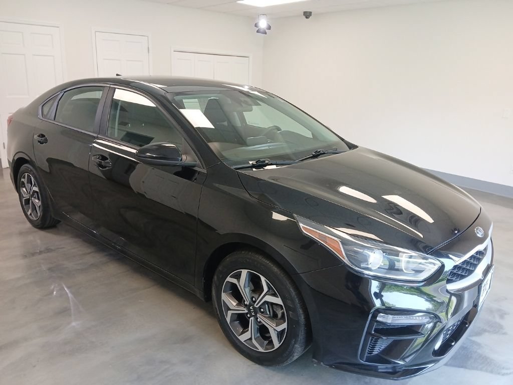 Used 2019 Kia Forte LXS FWD image 1