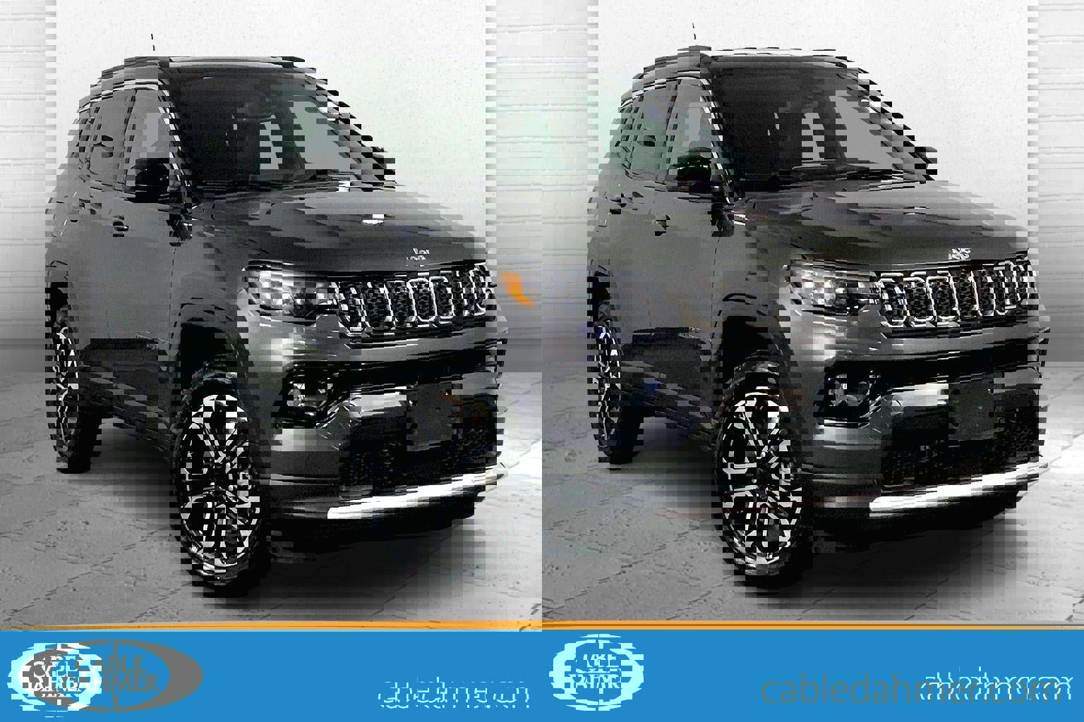 Used 2024 Jeep Compass Limited image 1