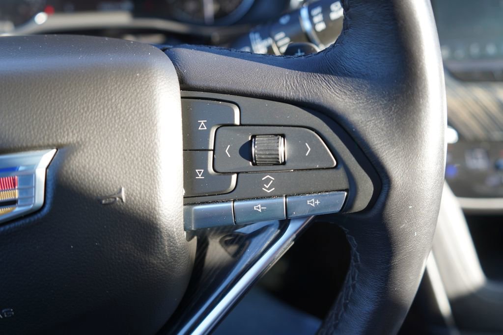 Used 2024 Cadillac XT6 Premium Luxury image 29