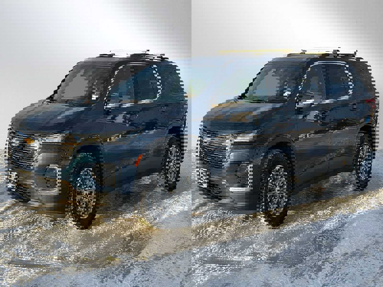 Used 2022 Chevrolet Traverse LT image 7