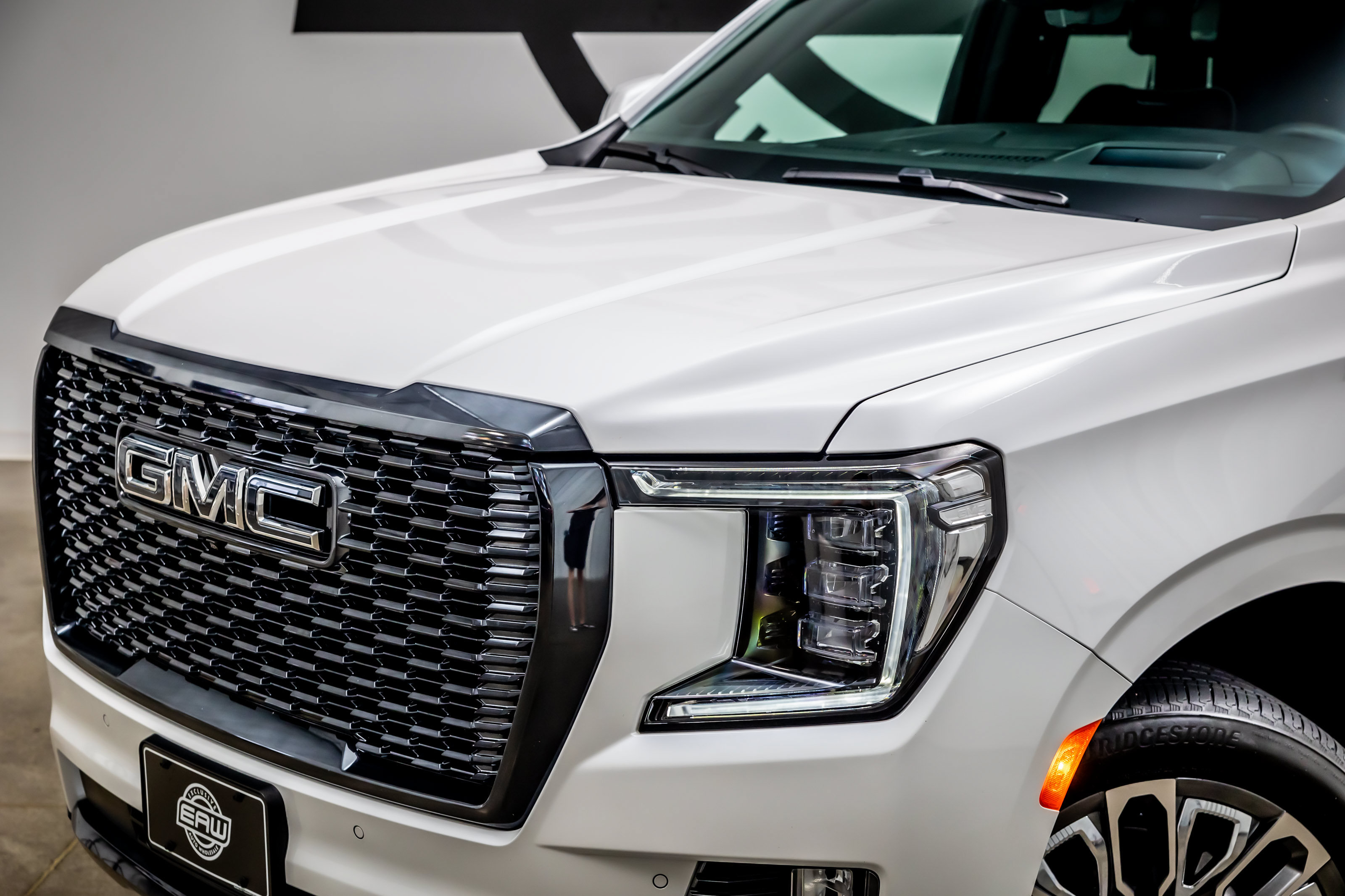 Used 2023 GMC Yukon Denali Ultimate AWD/4WD image 21