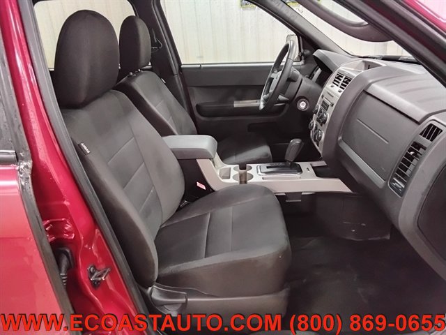 Used 2011 Ford Escape XLT w/ 202A Rapid Spec Order Code FWD image 14