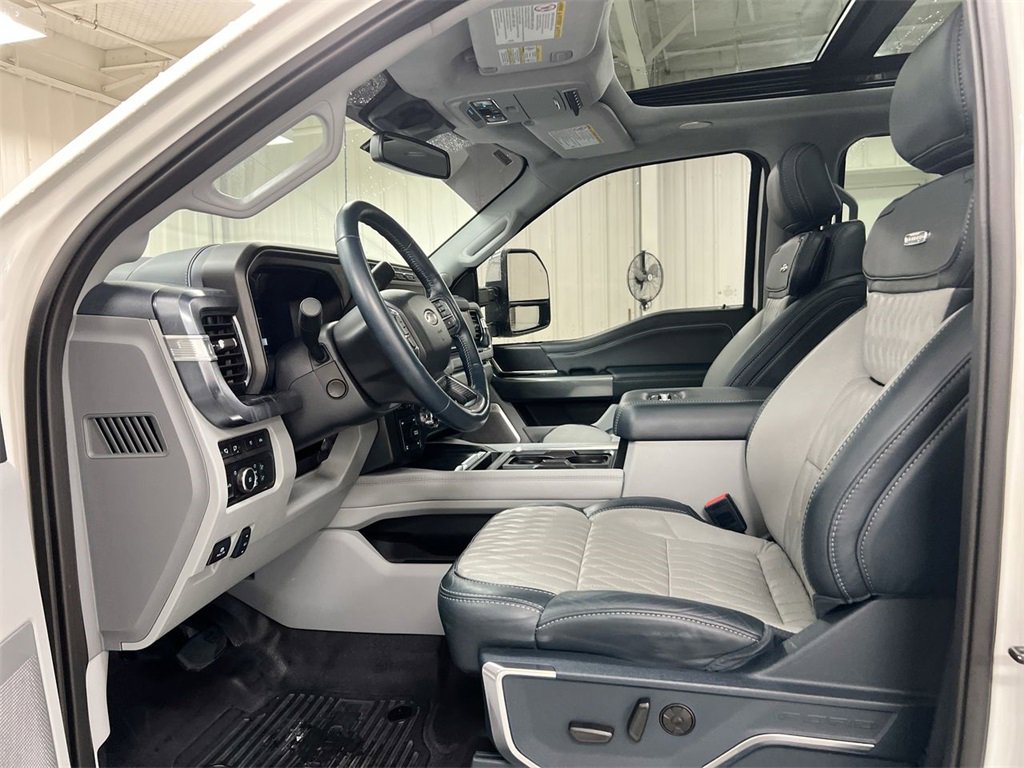 Used 2024 Ford F250 Limited w/ FX4 Off-Road Package image 20