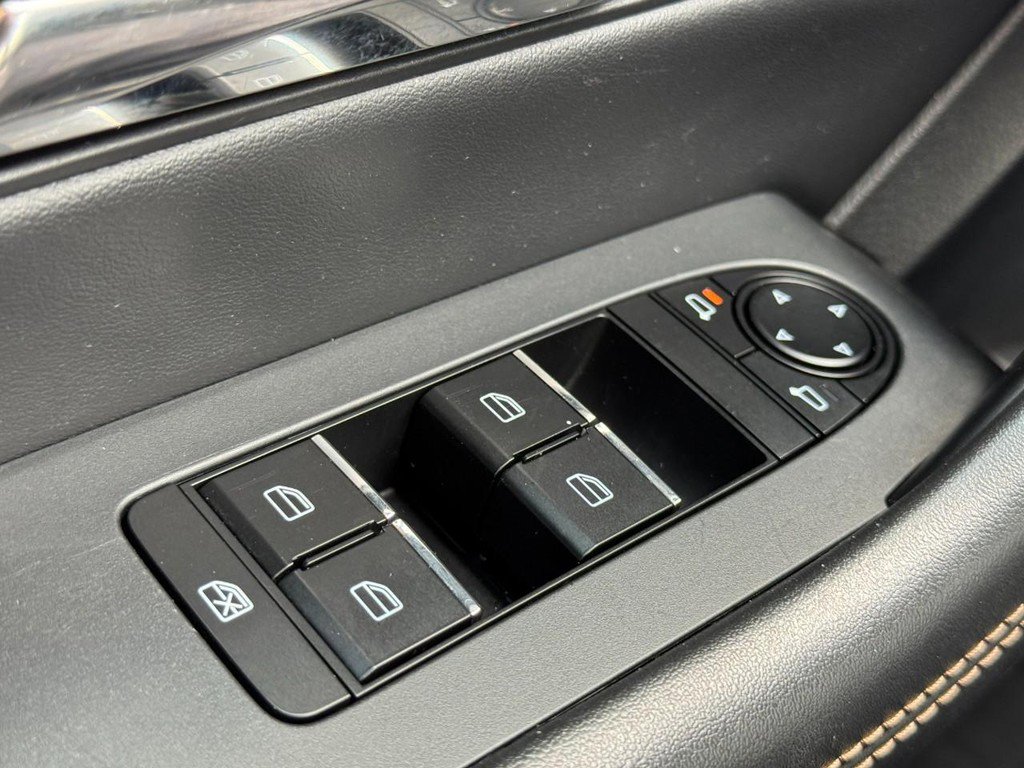 Used 2025 MAZDA CX-70 3.3 Turbo w/ Preferred Package image 23