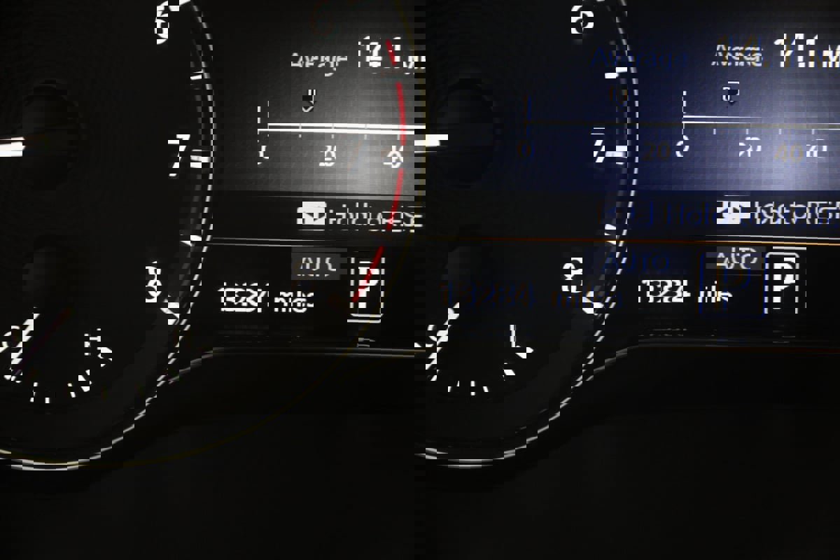 Used 2023 INFINITI QX80 Premium Select w/ All-Season Package image 41