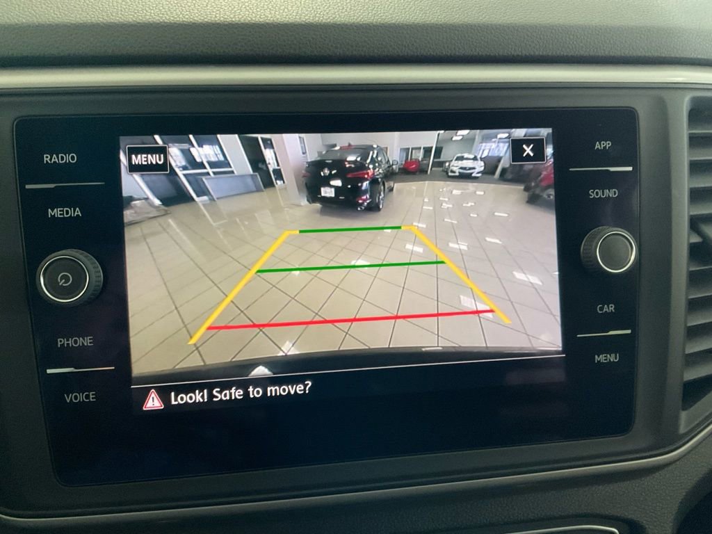 Used 2021 Volkswagen Atlas SE w/ Panoramic Sunroof Package image 16