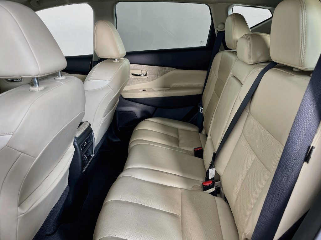 Used 2023 Nissan Murano SL w/ SL Moonroof Package FWD image 32