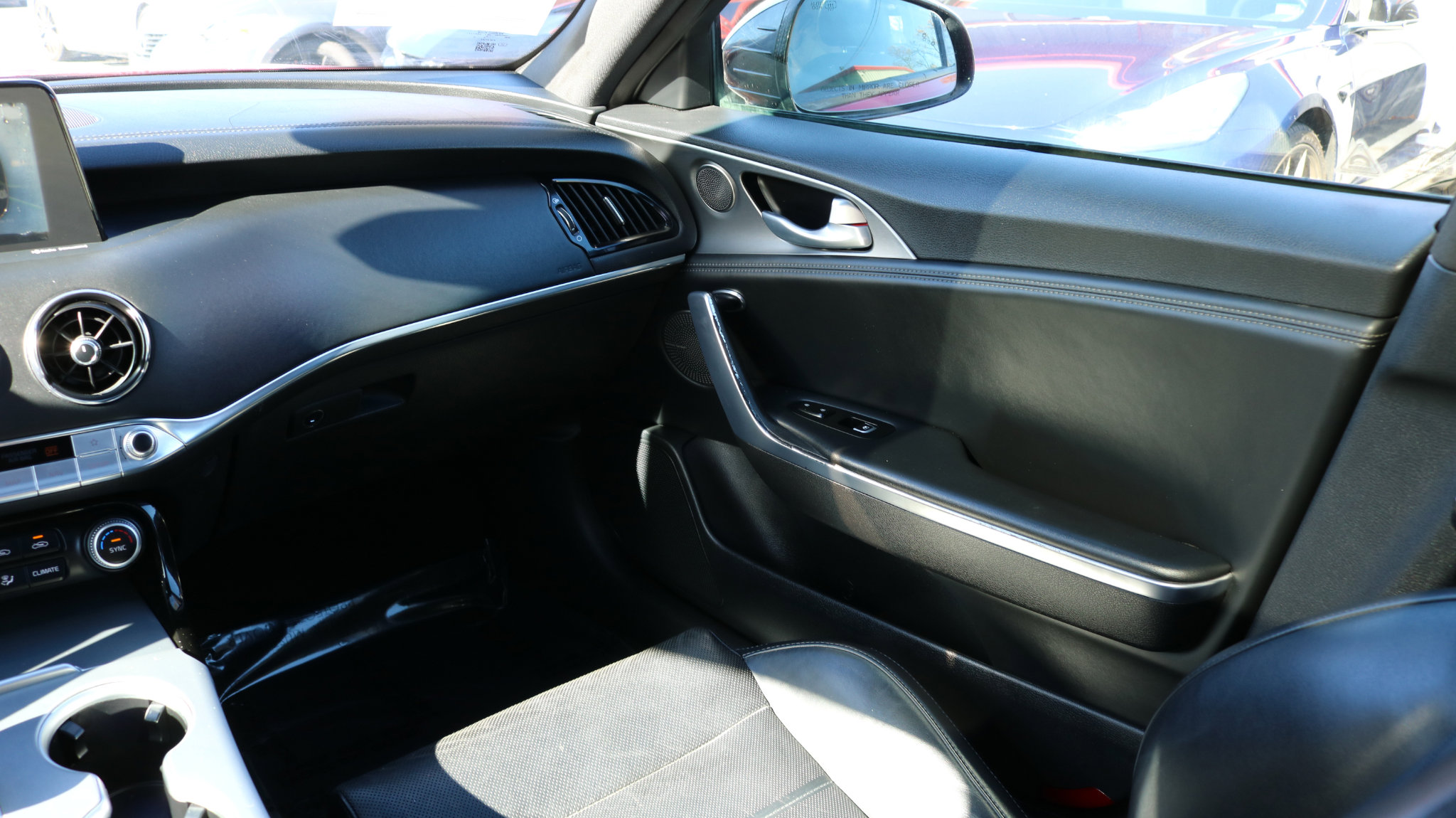 Used 2019 Kia Stinger GT2 image 22