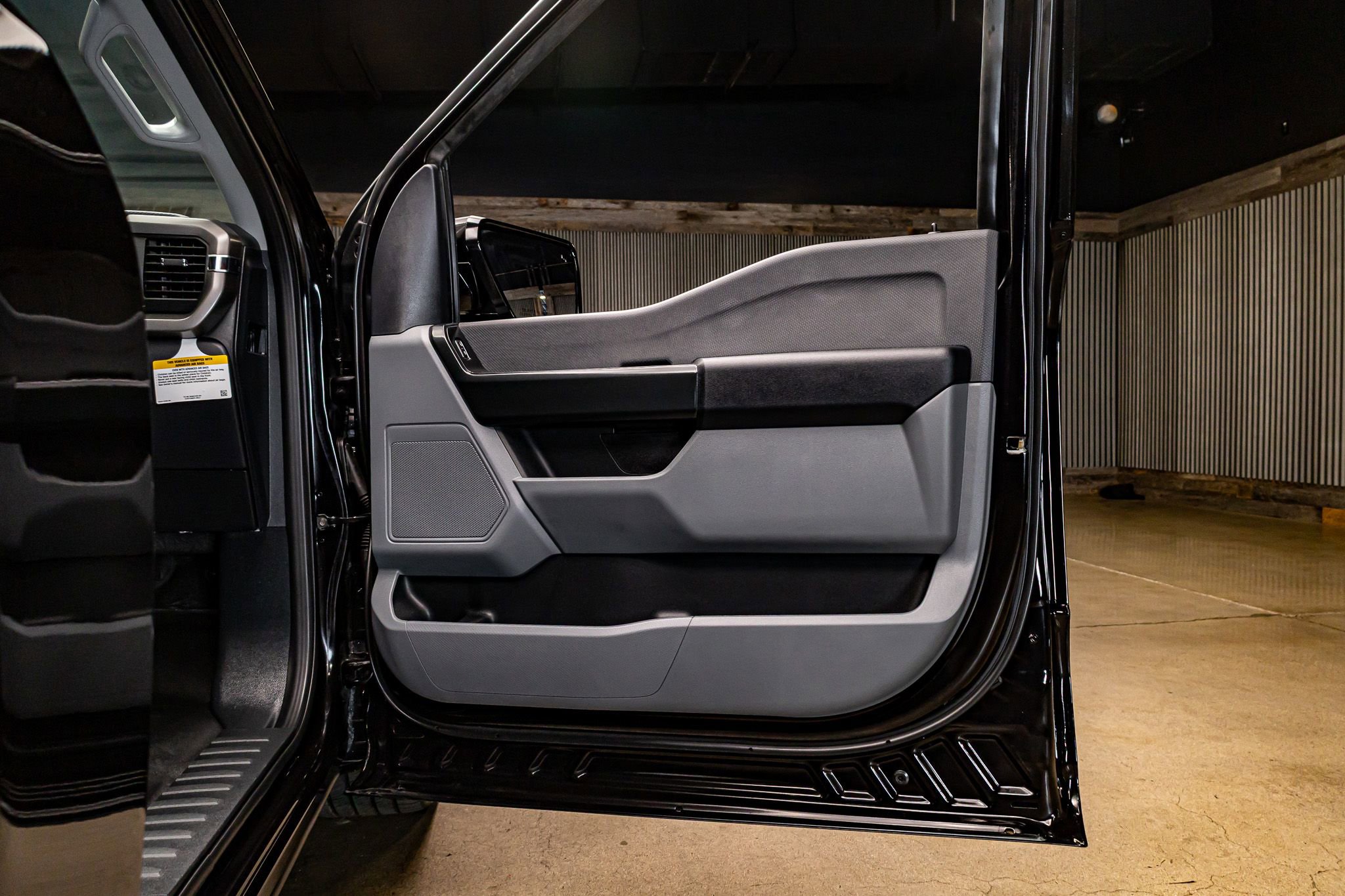 Used 2025 Ford F150 XL w/ Equipment Group 103A High image 21