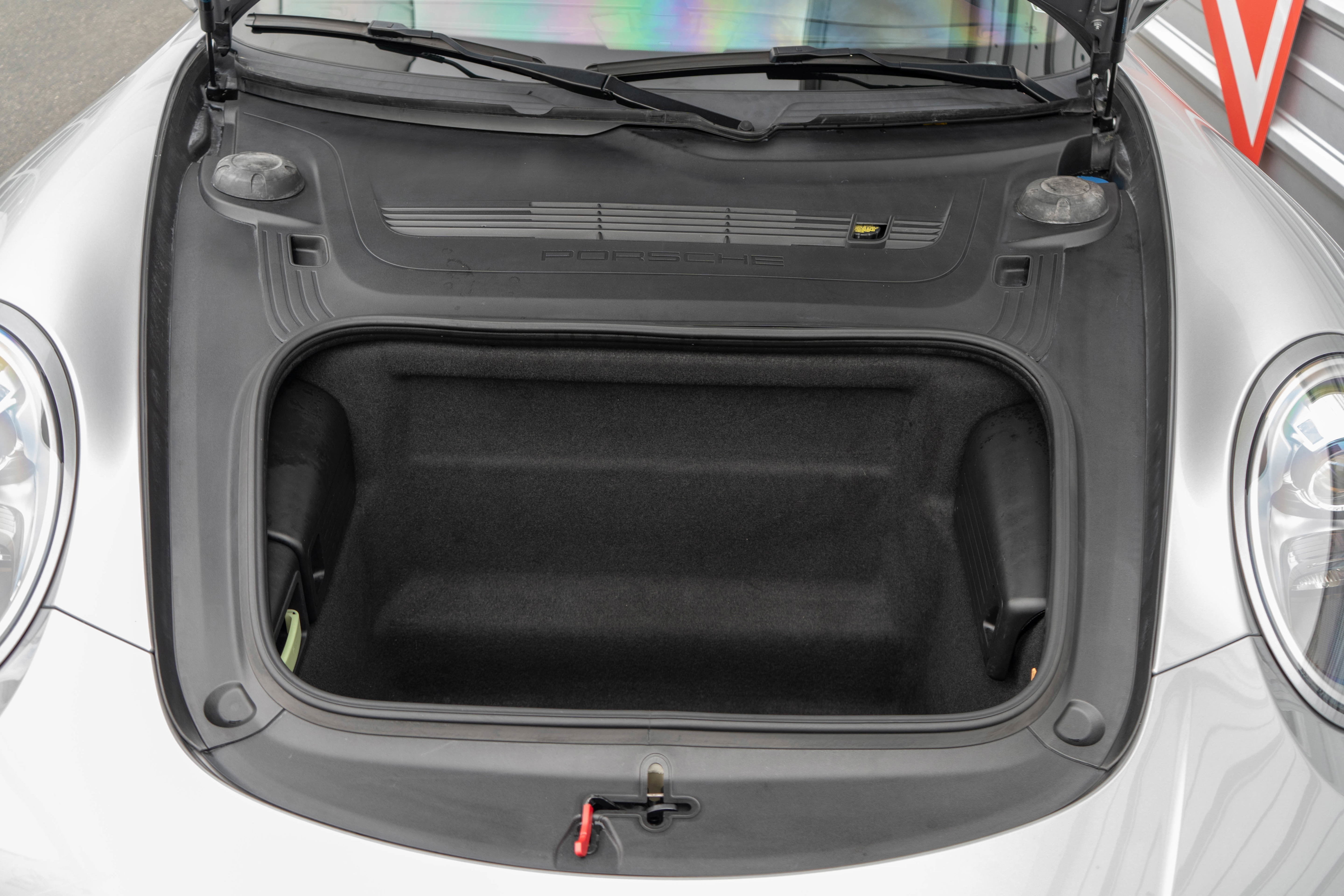 Used 2018 Porsche 911 Carrera S RWD image 31
