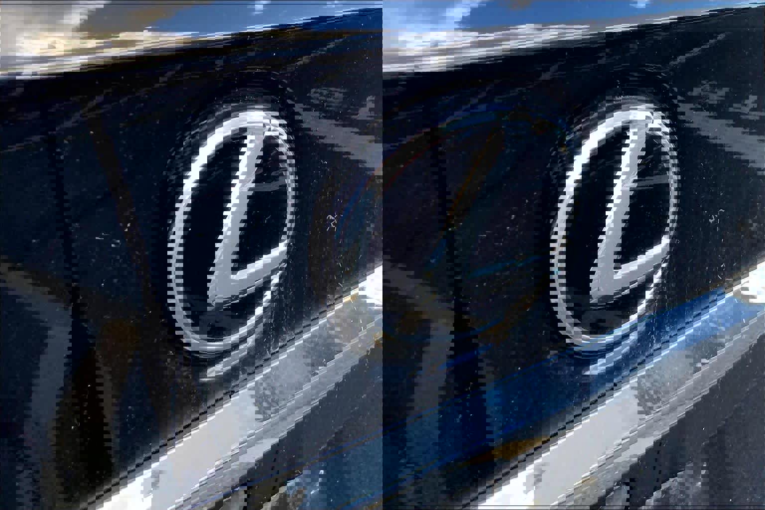 Used 2019 Lexus ES 350 w/ Luxury Package image 30