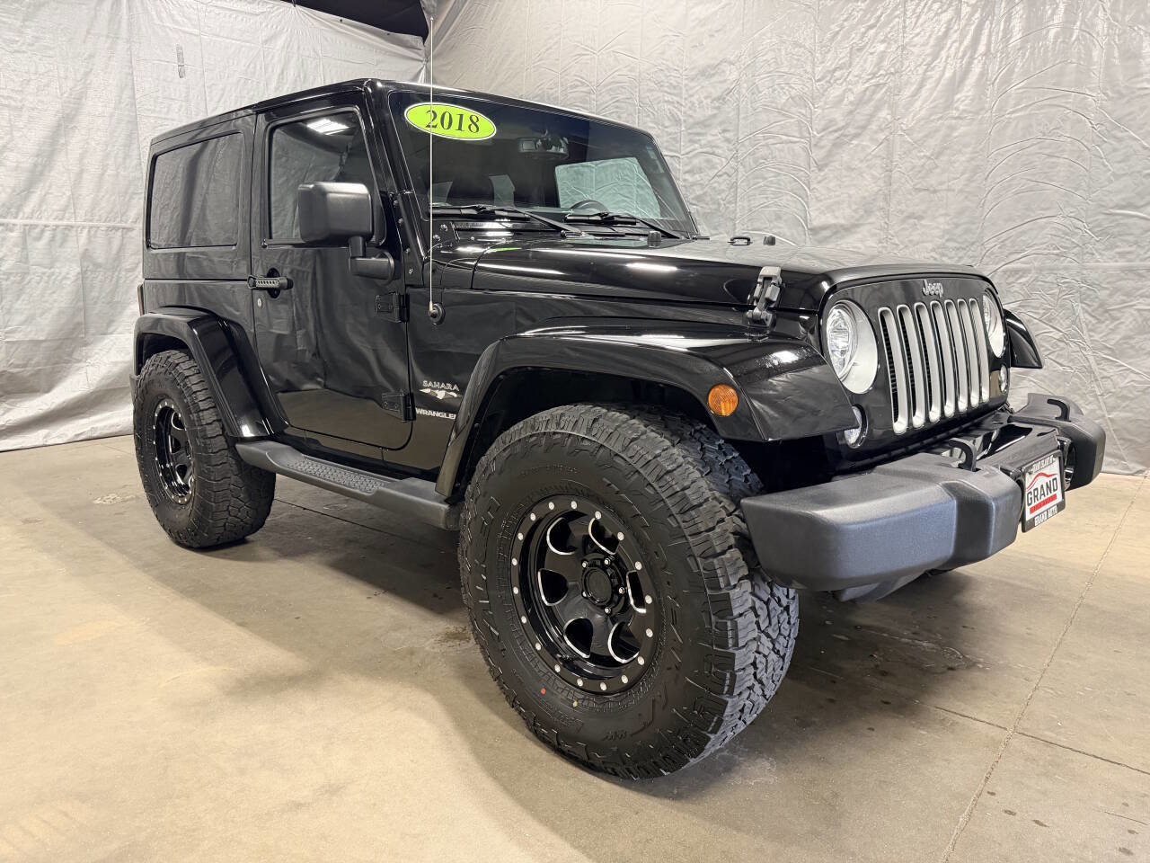 Used 2018 Jeep Wrangler Sahara w/ Connectivity Group image 1
