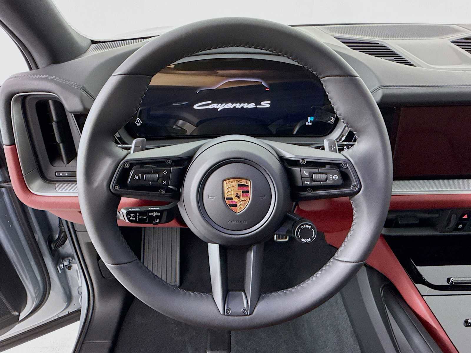 New 2026 Porsche Cayenne S image 15