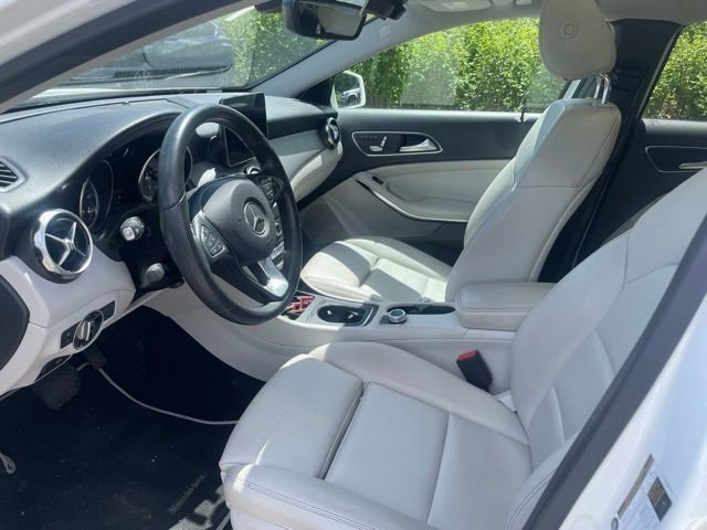 Used 2020 Mercedes-Benz GLA 250 4MATIC image 15