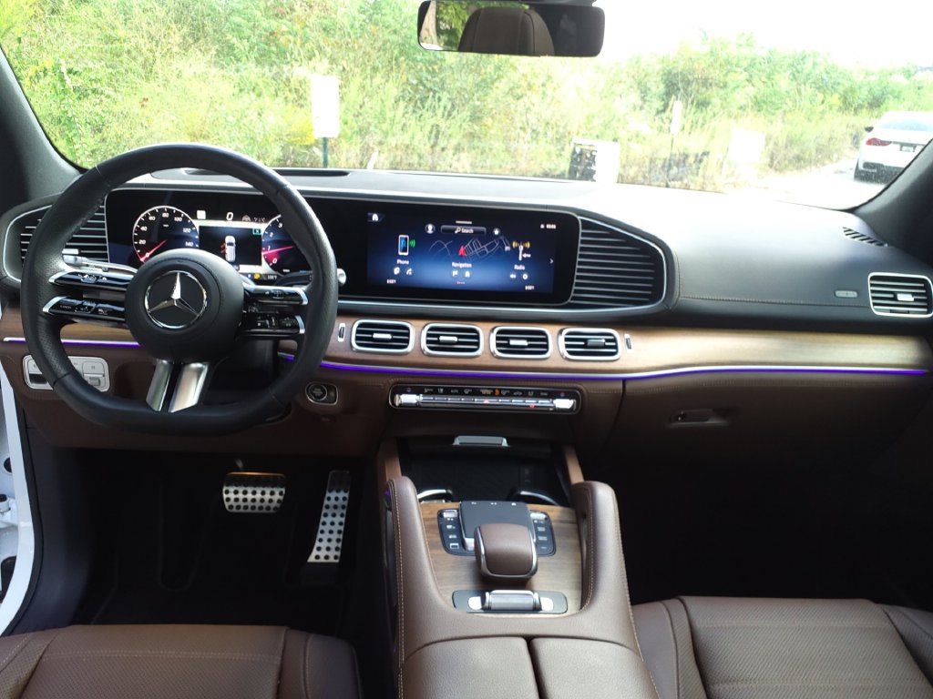 Certified 2026 Mercedes-Benz GLS 580 4MATIC image 25
