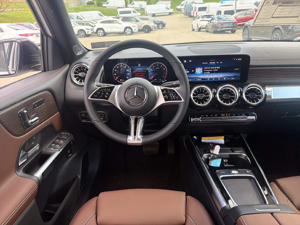 New 2026 Mercedes-Benz GLB 250 4MATIC image 13