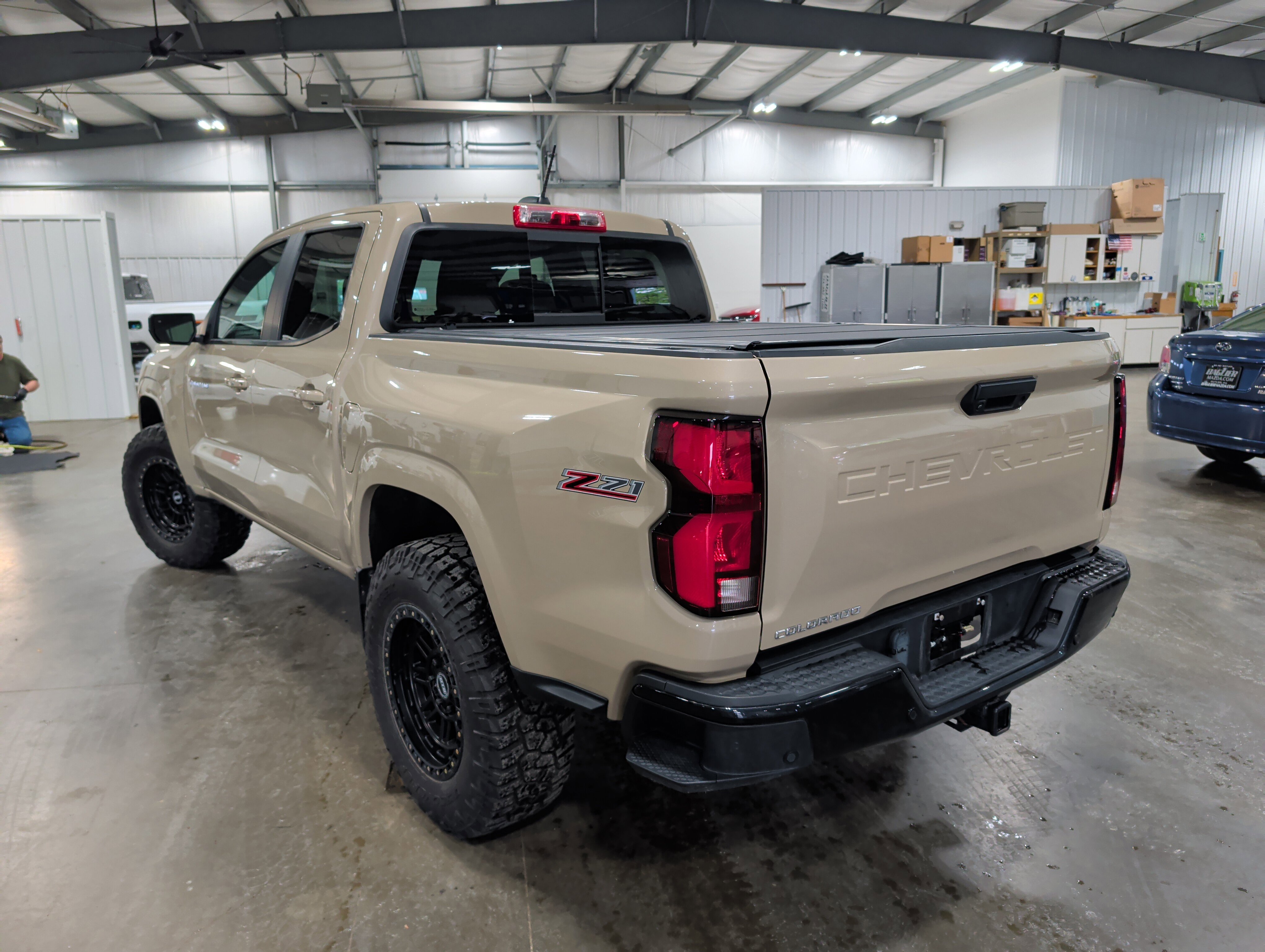 Used 2023 Chevrolet Colorado Z71 w/ Z71 Convenience Package 2 AWD/4WD image 4