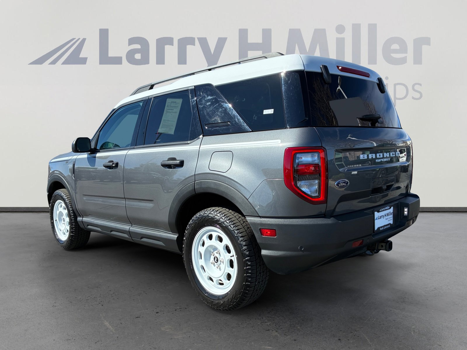 Certified 2023 Ford Bronco Sport Heritage w/ Heritage Convenience Package AWD/4WD image 3