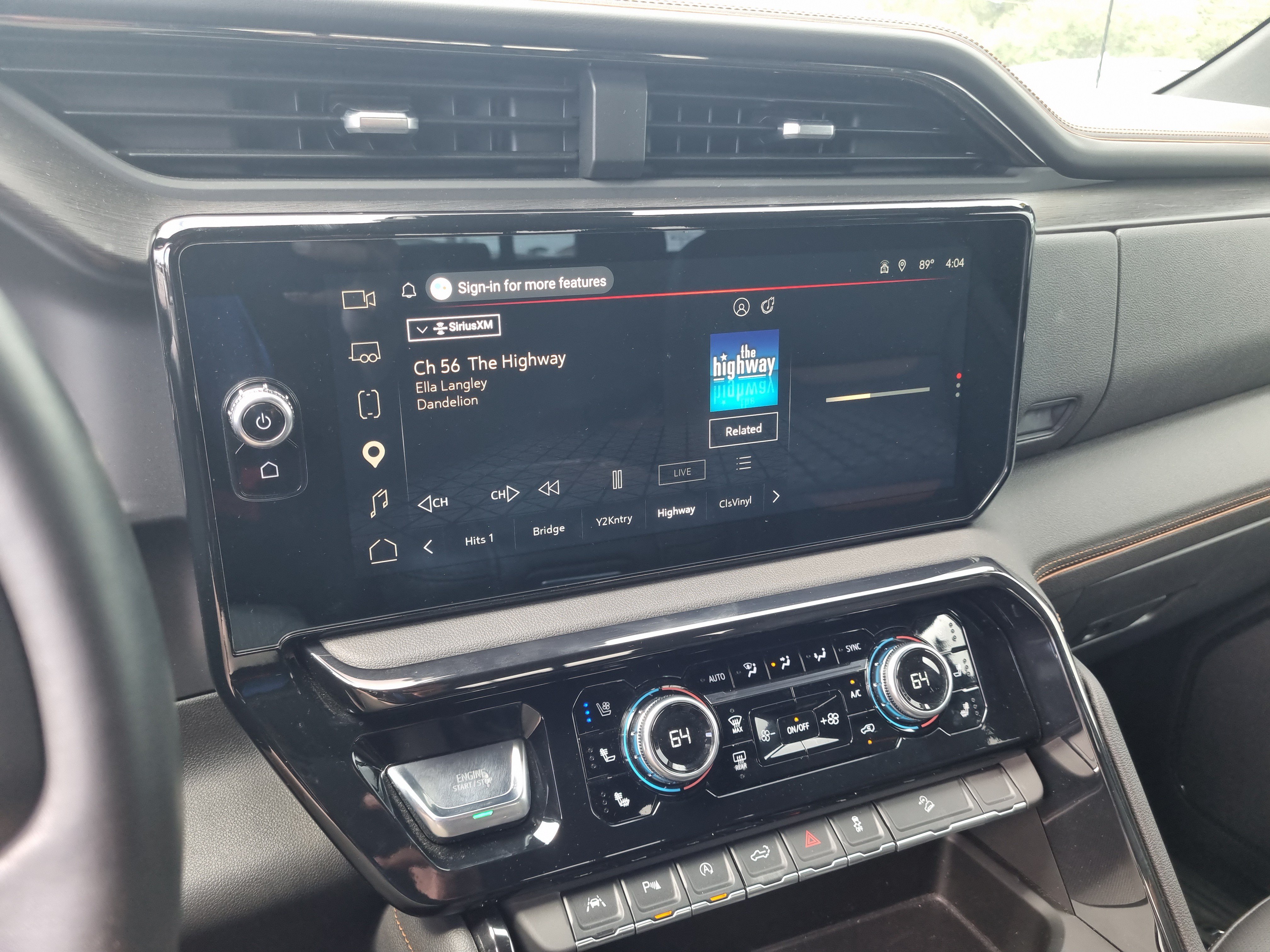 Used 2024 GMC Sierra 1500 AT4 w/ Technology Package AWD/4WD image 30