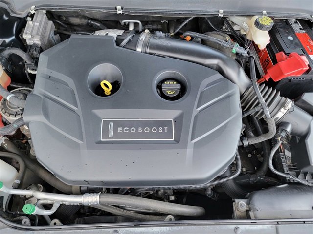 Used 2017 Lincoln MKZ Premiere image 40