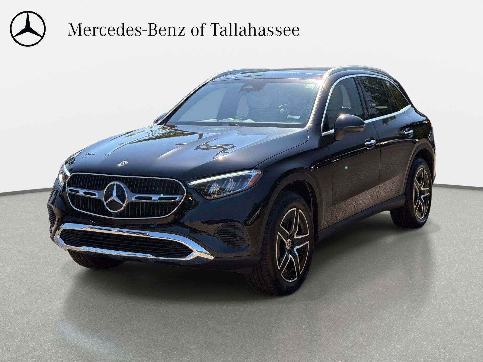 Used 2026 Mercedes-Benz GLC 300 4MATIC image 1