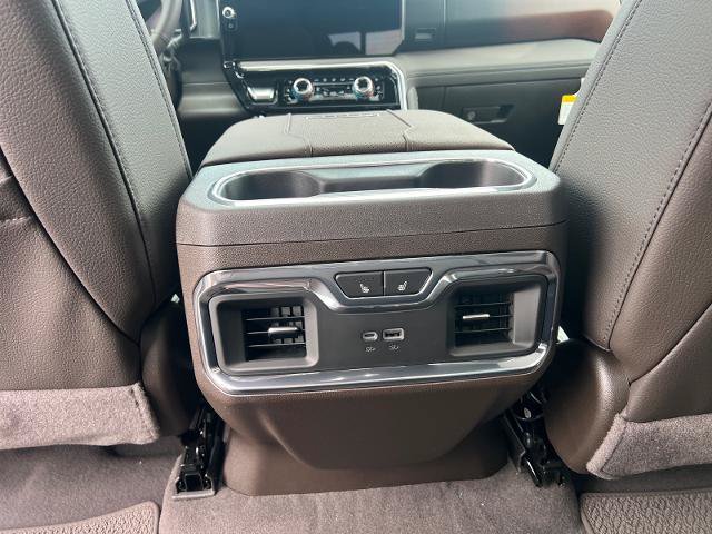 New 2026 GMC Sierra 3500 Denali AWD/4WD image 18