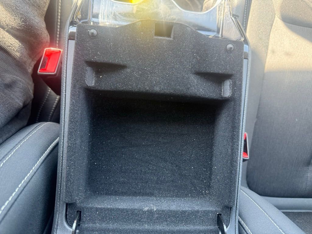 Used 2023 Jeep Grand Cherokee L Laredo AWD/4WD image 21