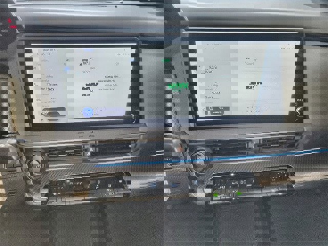 New 2026 Toyota Prius Limited image 16