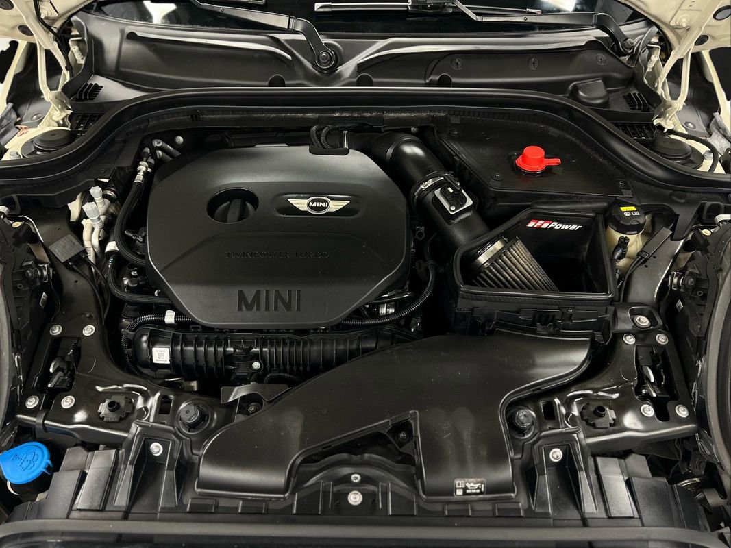 Used 2019 MINI Cooper John Cooper Works w/ Signature Upholstery Package image 35