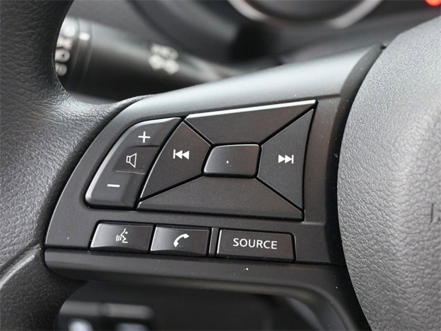 Used 2025 Nissan Kicks Play S image 18