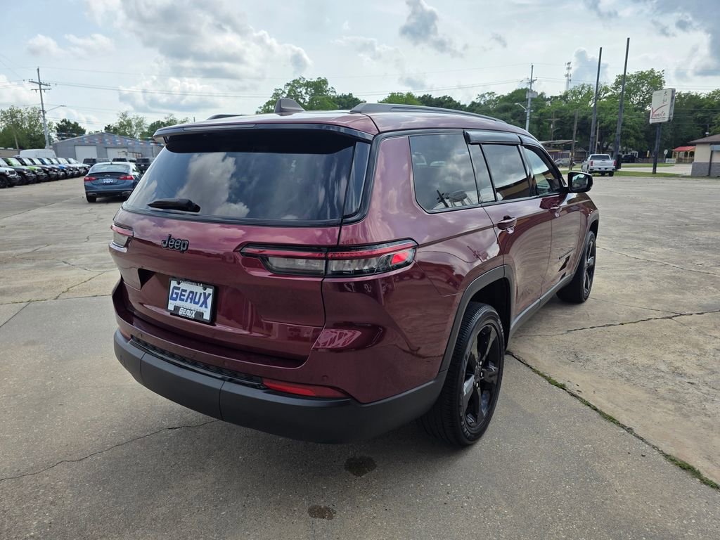 Used 2023 Jeep Grand Cherokee L Laredo RWD image 8
