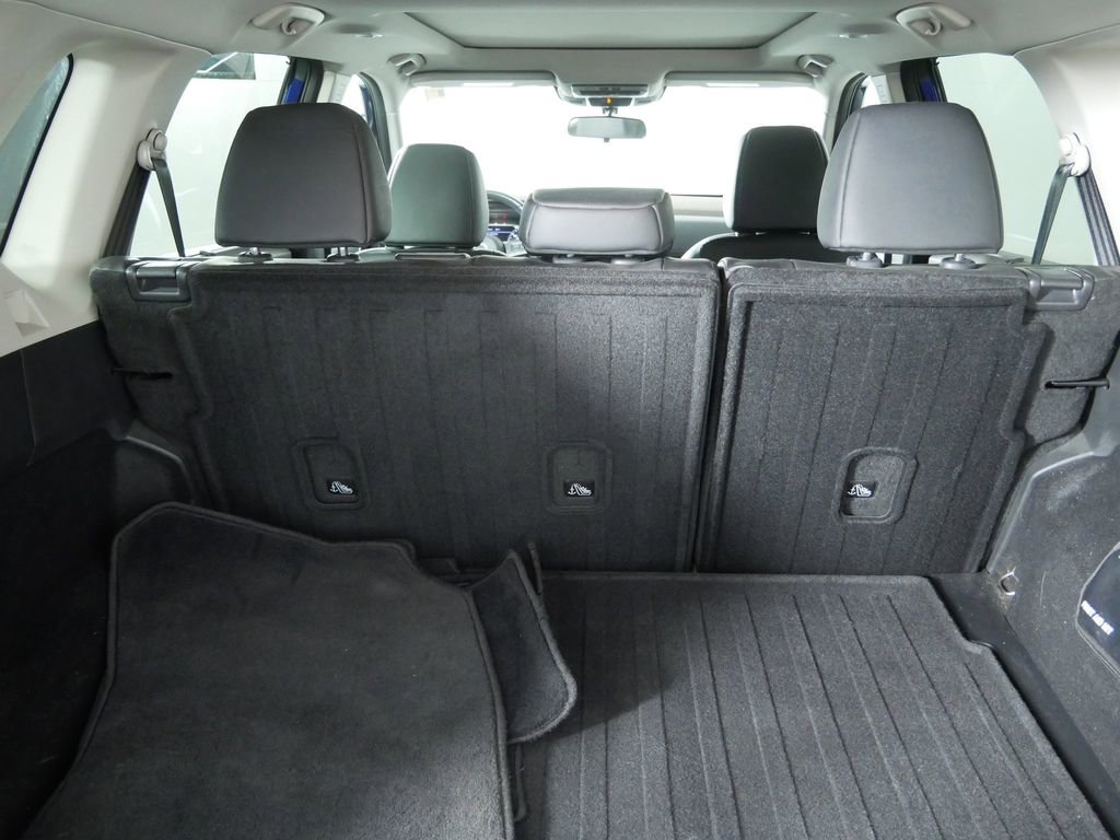 Used 2021 Nissan Rogue SV w/ Premium Package image 17