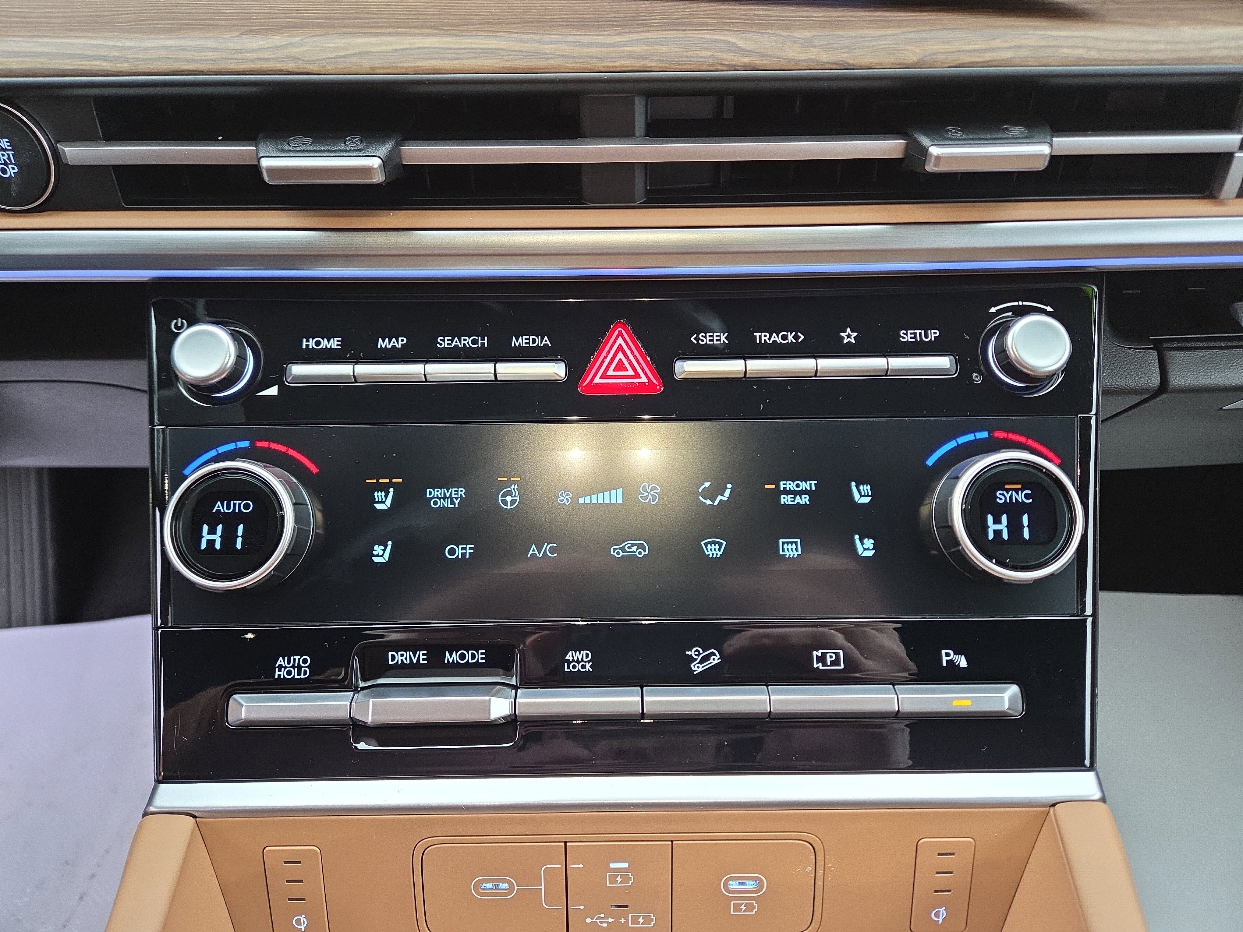 New 2026 Hyundai Santa Fe Calligraphy image 29