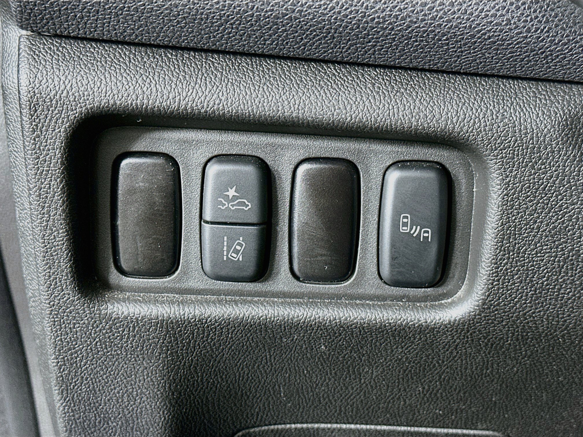 Used 2024 Mitsubishi Outlander Sport AWD image 17