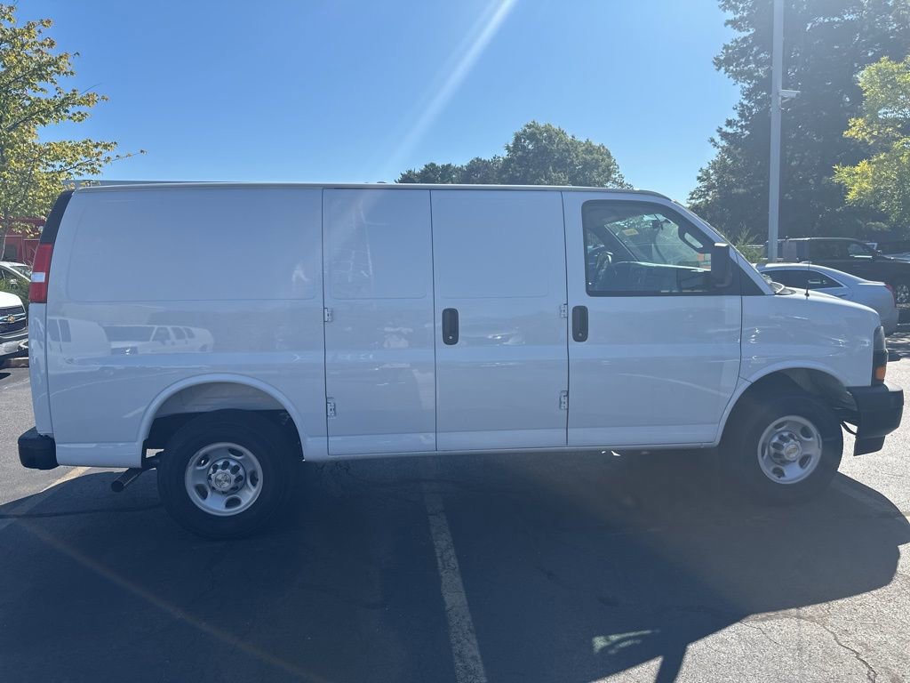 New 2025 Chevrolet Express 2500 w/ Communications Package image 5
