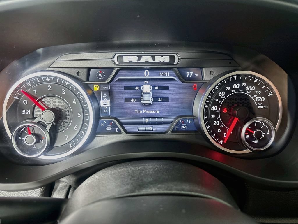 New 2026 RAM 1500 Express AWD/4WD image 8
