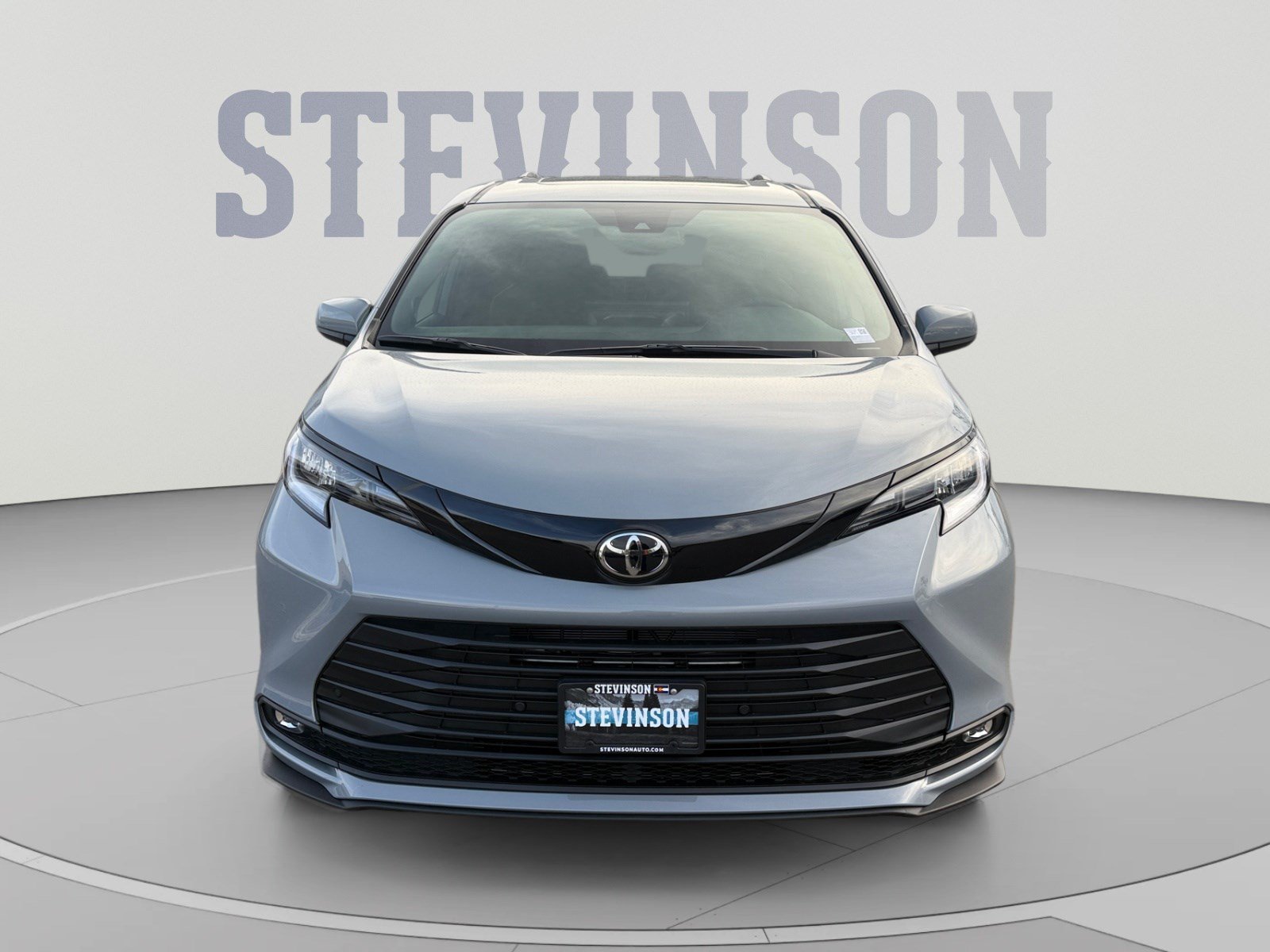 New 2026 Toyota Sienna XLE Woodland Edition AWD/4WD image 8